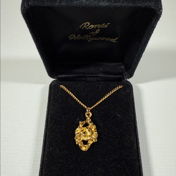 Ronte of Hollywood golden nugget pendant necklace - Picture 3 of 4